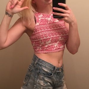 Crop top